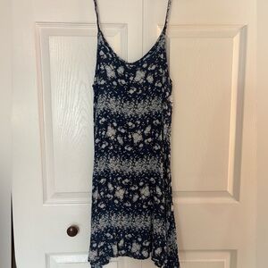 Brandy Melville Navy and White Patterned Dress